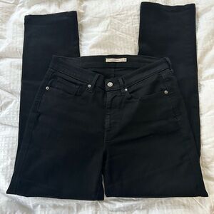 Levi’s Classic Straight Black Jeans - Women’s - Size 10